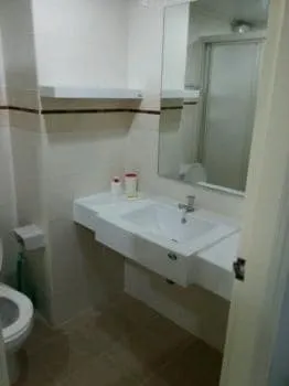 Lumpini Ville sukhumvit 77 @BTS On Nut for rent 11,500 baht, fully furnished, with a swimming pool.