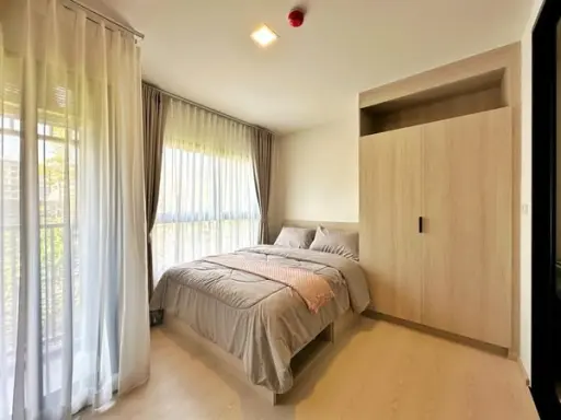 For rent dcondo shine rangsit 2nd floor, outside view, airy, unblocked view, fully furnished, ready to move in, reserve now, urgently.