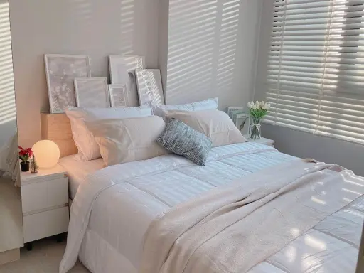 ให้เช่า NUE Noble Srinakarin-Lasalle ห้องตกแต่งสไตล์ Minimal เฟอร์นิเจอร์อย่างดี ทีวีใหญ่ จองด่วนๆ