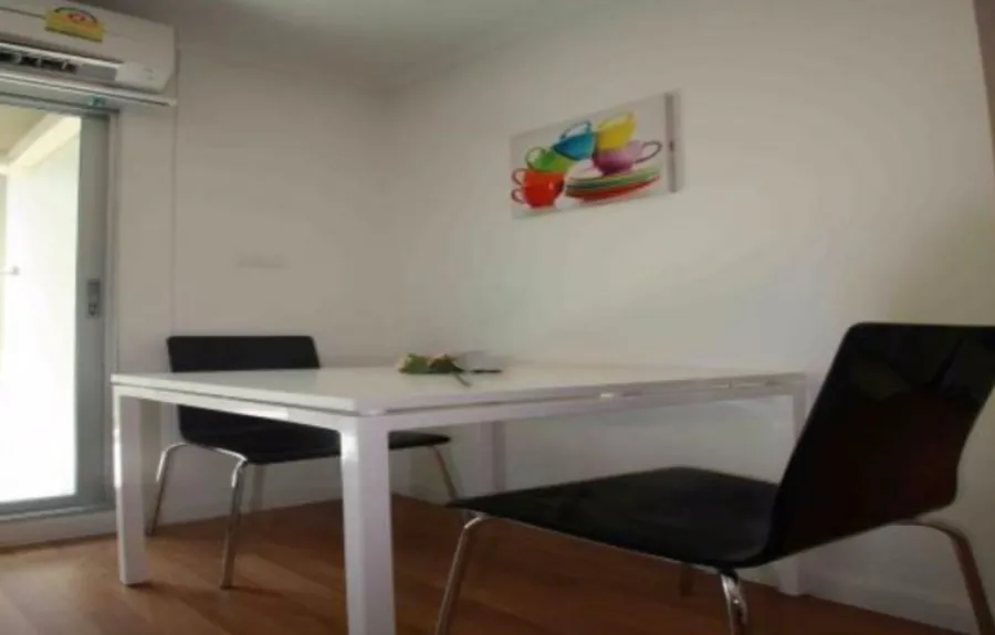 For rent!! Condo Lumpini Place Ratchayothin, 6th floor, Building A, beautiful room, fully furnished, ready to move in immediately, don't miss it!!