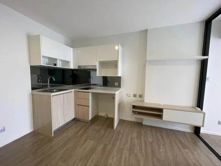 Selling Episode condo, Saphan Mai, partition room Divided into zones perfectly, the price is not strong, hurry up and buy it, don't be slow.