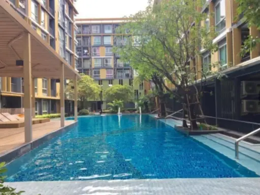 ให้เช่า คอนโด เมโทร ลักซ์ พระราม 4 ขนาด 35 ตร.ม.ชั้น 1 วิวสระ มีเครื่องซักผ้า มาก่อนได้ก่อน images