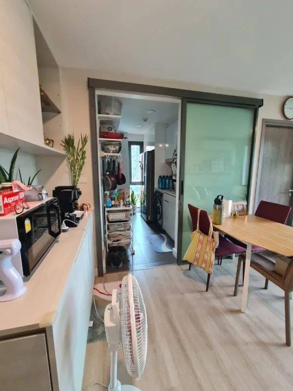 ให้เช่า คอนโด เมโทร ลักซ์ โรสโกลด์ พหลฯ-สุทธิสาร ห้องหัวมุม ตกแต่งใหม่ เฟอร์นิเจอร์ครบ