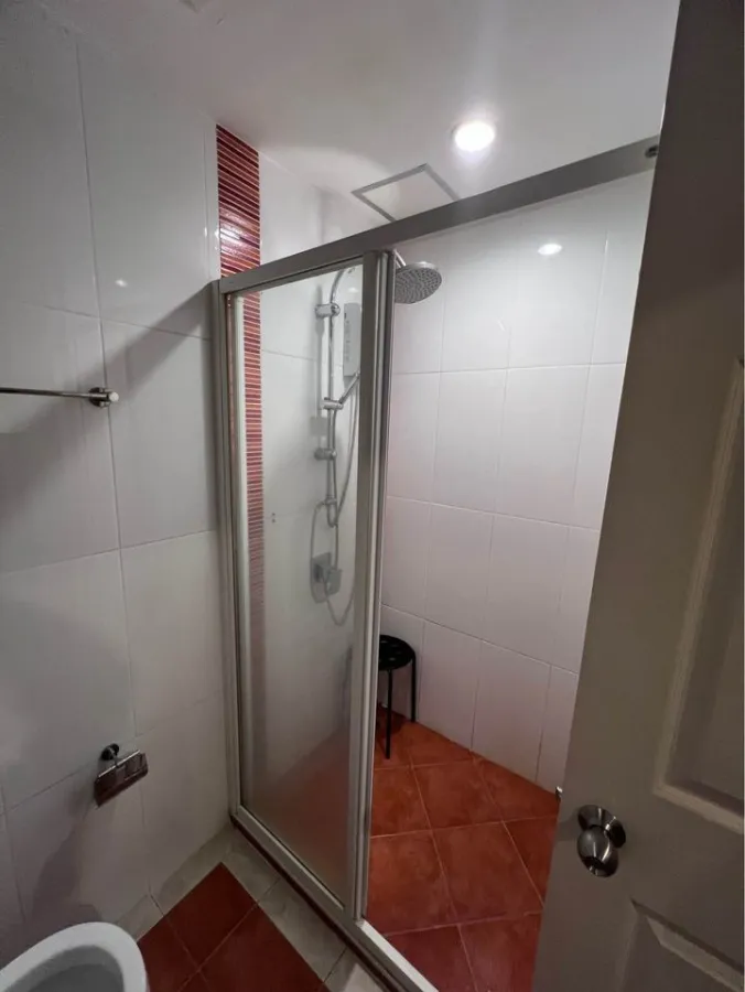 For rent: The Green Condo 2, 7th floor, fully furnished, nice room, low price, not booking is a big mistake.