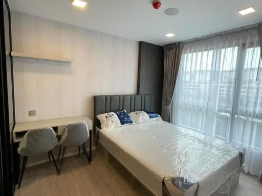 Cave Eva for rent, 5th floor, outside view, comes with complete decorations, very livable. If interested, hurry and reserve now.