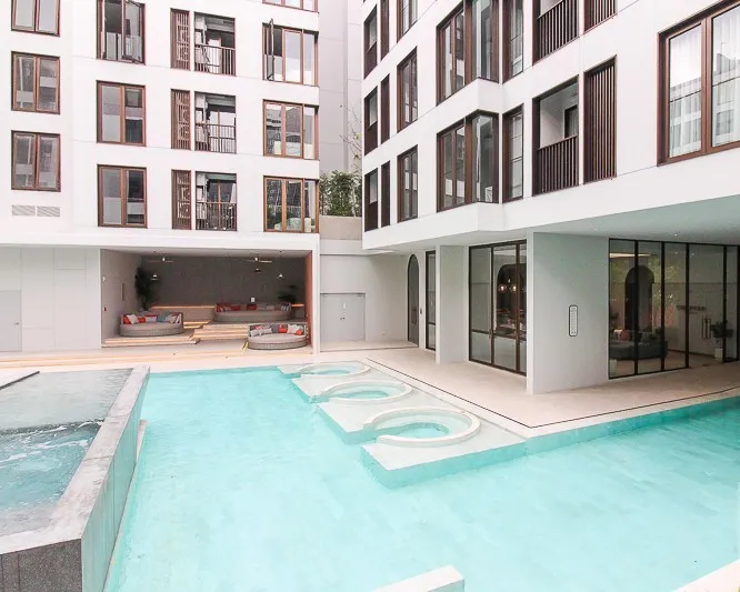 ForRent Chapter Thonglor 25 เครื่องใช้ไฟฟ้า เฟอร์นิเจอร์ ครบชุด แต่งสวยหรูหรา พร้อมเข้าอยู่ อย่าพลาด