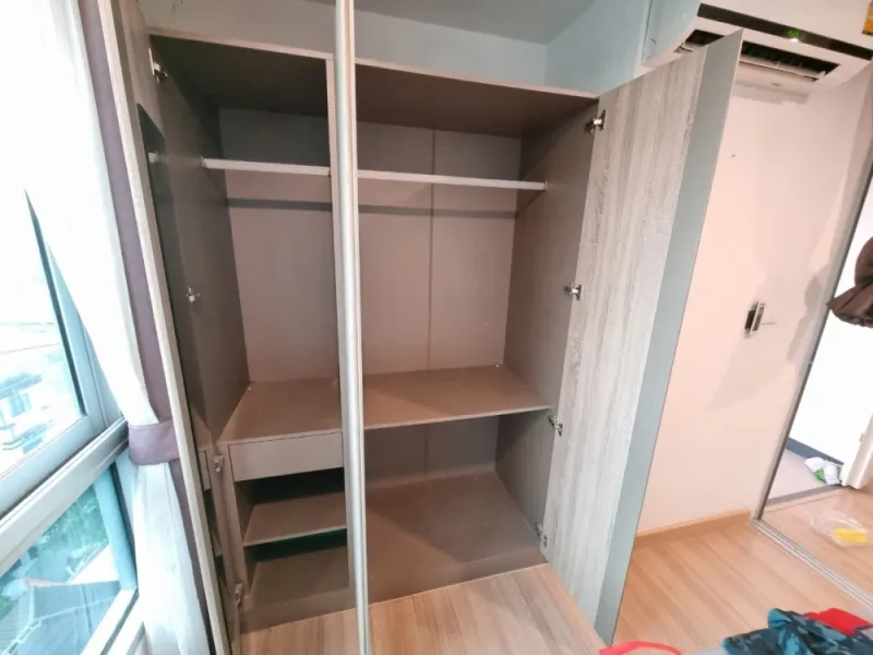 ขาย เดอะนิช ไอดี เสรีไทย ห้องกั้นเป็นสัดส่วน ห้องสวย มีเฟอร์นิเจอร์ พร้อมเข้าอยู่ได้เลย