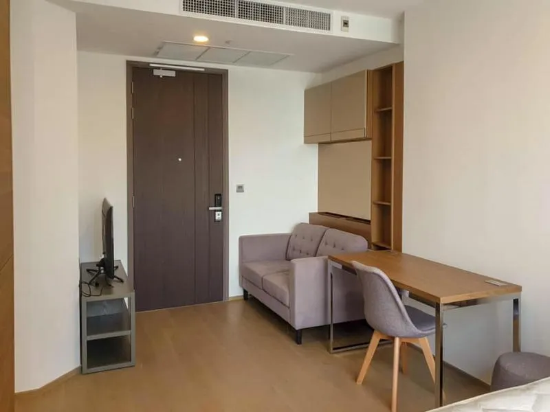 Condo for rent, Ashton Chula-Silom, 20th floor, simple decoration, open view, comfortable price Ready to move in