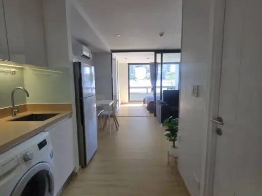 For sale and rent, Formosa Lat Phrao 7, room decorated in minimalist tones, very minimalist, good furniture. Minimalists, reserve now.