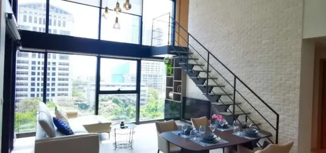 ให้เช่า The Lofts Silom ห้องแบบดูเพล็กซ์ มี 2 ห้องนอน สิ่งอำนวยความสะดวกจัดเต็ม รีบจองให้ไว images