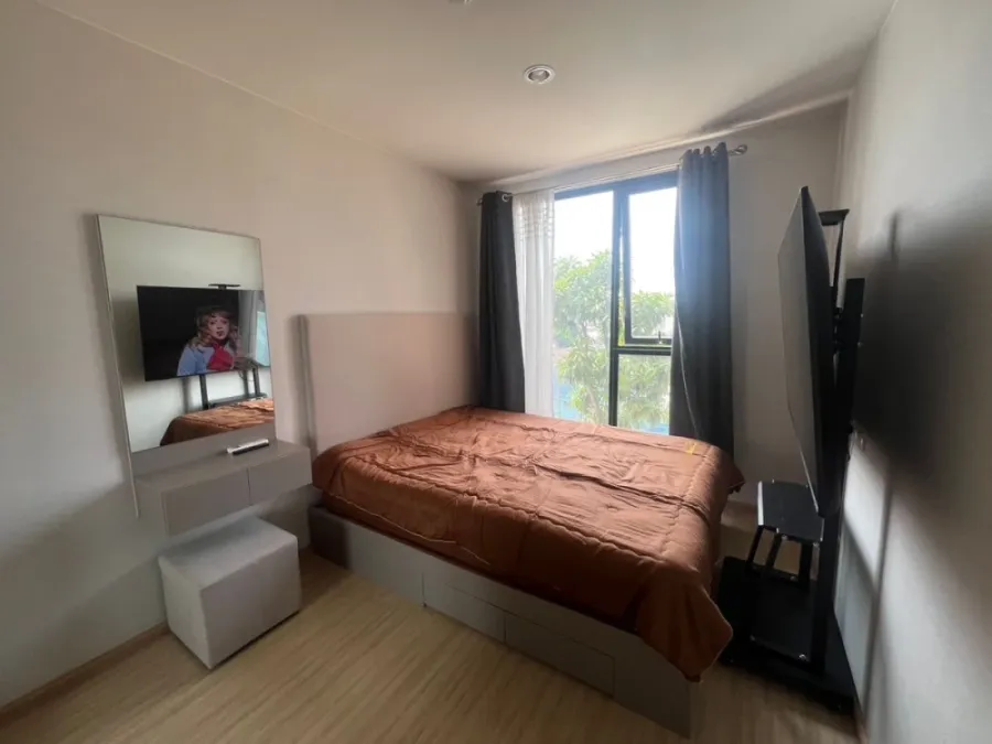 For rent: The Privacy Thaphra Interchang, 5th floor, swimming pool view, fully furnished room, ready to move in, book now