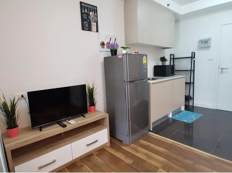 Condo for rent, a space me Bangna, high floor, cheap Ready to go