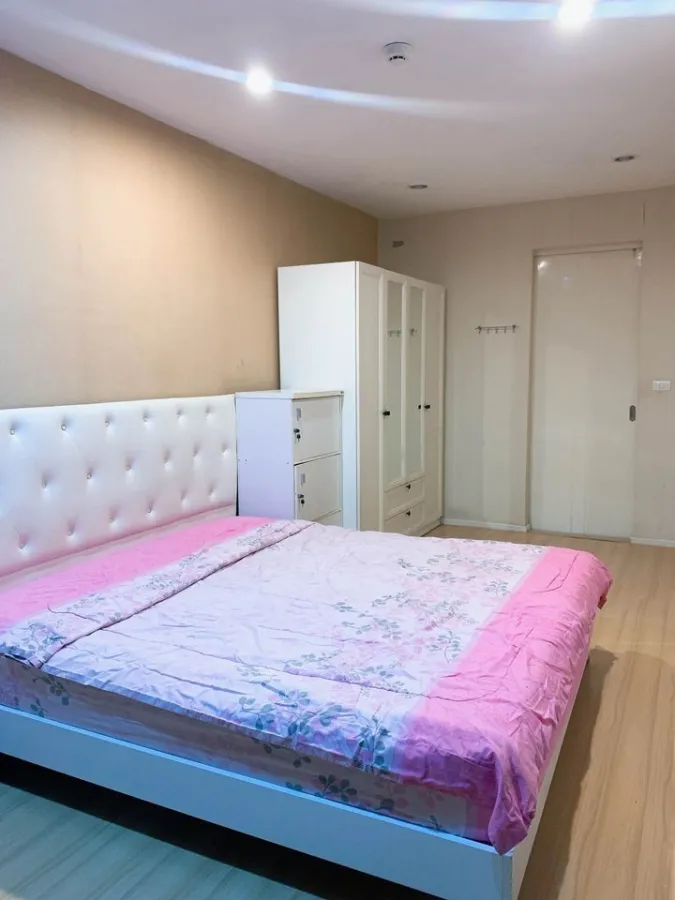 ให้เช่า Happy condo ลาดพร้าว 101 ห้องกว้างขวาง พื้นที่ใช้สอยคุ้ม ชั้น 2 ไม่สูง อย่ามัวมอง รีบมาจอง