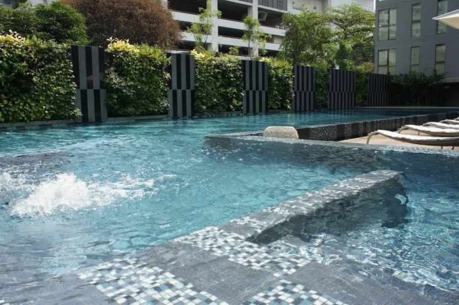 ขาย / เช่า Condo Via Botani Sukhumvit 47ชั้น1 ห้องกว้าง ร่มรื่น วิวสวน จองเลย!!