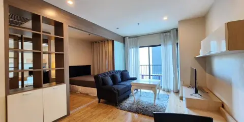 ให้เช่า โนเบิล รีมิกซ์ สุขุมวิท 36 ชั้น 6 พื้นที่ 40 sqm กว้างมาก พร้อมเฟอร์นิเจอร์สุดปัง ไม่ควรพลาด