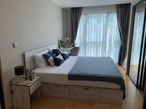 ให้เช่า คอนโด Na vara Residenc ชั้น 5 สงบเงียบ และ ความเป็นส่วนตัว วิวสวนไม่มี ตึกบัง จองเลย