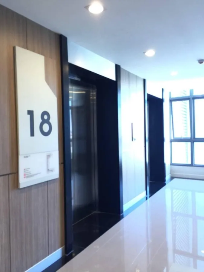 ขาย คอนโด Ideo Wutthakat 1 ห้องนอน 1 ห้องน้ำ เฟอร์+เครื่องใช้ไฟฟ้าครบ วิวสระว่ายน้ำ จองเลยจ้า