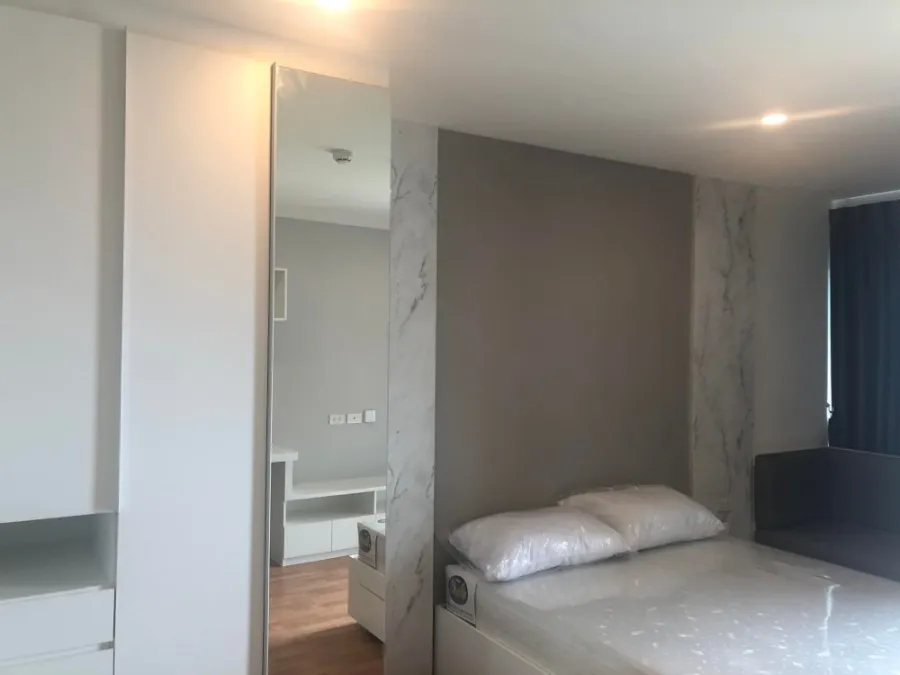 Condo for sale, Lumpini Ville Phatthanakan - New Petchburi, 1 bedroom, 1 bathroom, 32nd floor, city view, affordable price, buy now