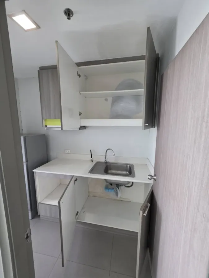 Condo for rent, Greenne Chaengwattana, 1 bedroom, 33 sq.m., north, not hot, canal view, ready to move in.