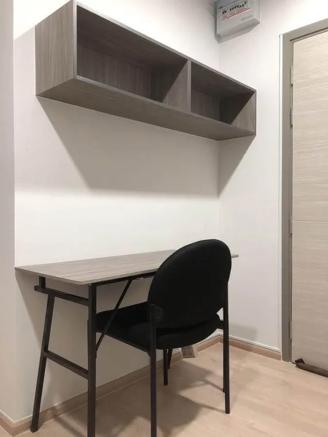 For rent: PREMIO QUINTO, corner room, 8th floor, quiet, private, not attached to anyone, balcony and north-facing windows, hurry and grab it now!