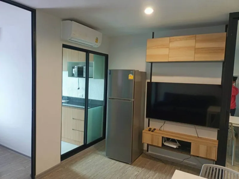 ให้เช่า คอนโด รีช พหลโยธิน 52 ชั้น 8 วิวรถไฟฟ้า ห้องสวย ทุกอย่างครบครัน จองเลย ด่วนๆอย่ารอช้า
