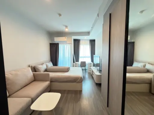 For rent: IDEO Ramkhamhaeng - Lamsali Station, Studio room, 24th floor, high floor view, great price. Book now!