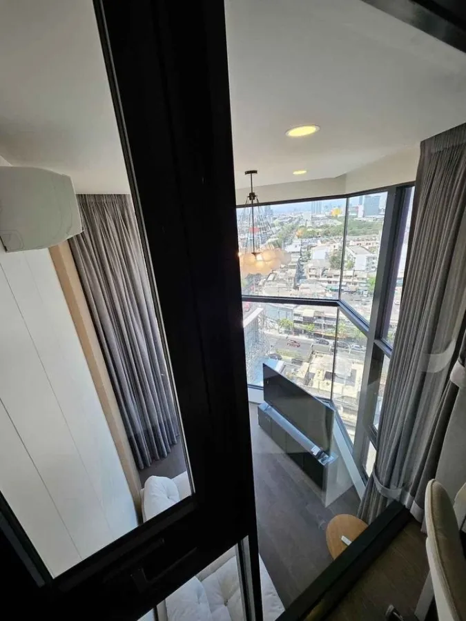 ให้เช่า Park Origin Chula Samyan ชั้น 17 วิวเมืองสวย ห้อง DUPLEX เรียบหรู น่าอยู่สุด ห้ามพลาดเด็ดขาด
