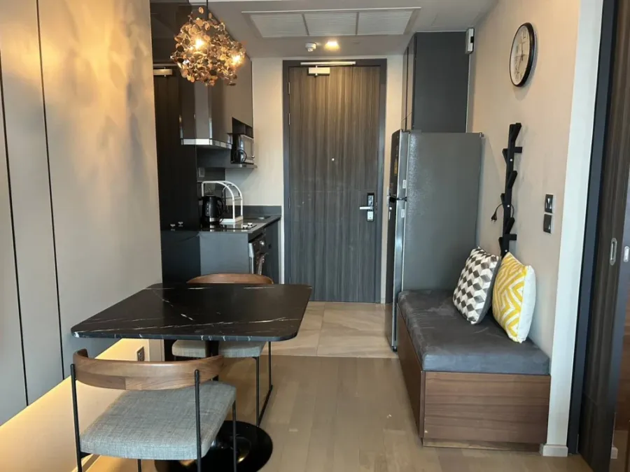 For rent!! Condo Ashton Asoke 26th floor, beautiful room, fully furnished, ready to move in, don't miss it!!