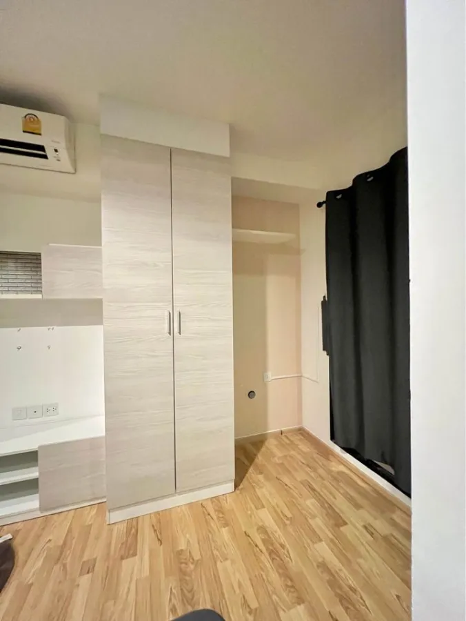 For sale, The Cabana Modern Resort Condominium, with wallpaper, the whole room is very nice. You can't reserve it anymore.