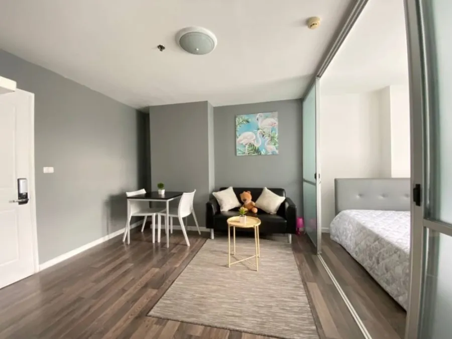 Sell/Rent Condo project DBURA Pran Nok, corner room, pool view, good atmosphere, book now!!
