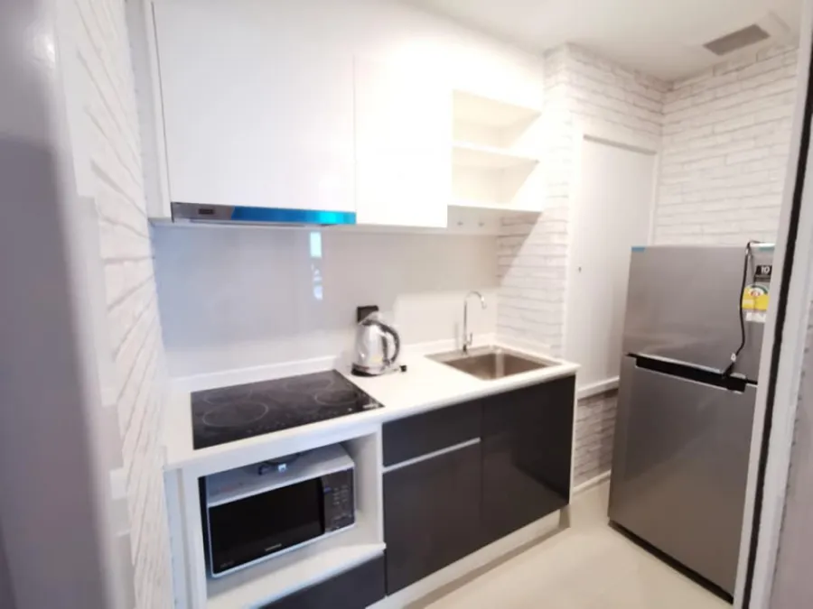 For rent, The Tree sukhumvit 71-Ekkamai, beautiful new room, fully furnished, great view, 2 storey curtains in every room, book now