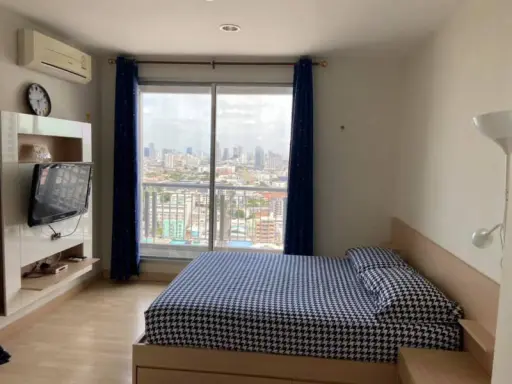 For rent Rhythm Ratchada, this condo is in a very good location, central location, convenient transportation, 1 bedroom, come and book quickly