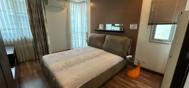 ขายด่วนๆ The Rajdamri ห้องใหญ่อยู่สบาย พื้นที่ใช้สอยคุ้ม รีบมาจับจองเลย มาเป็นเจ้าของได้แล้ววันนี้ images