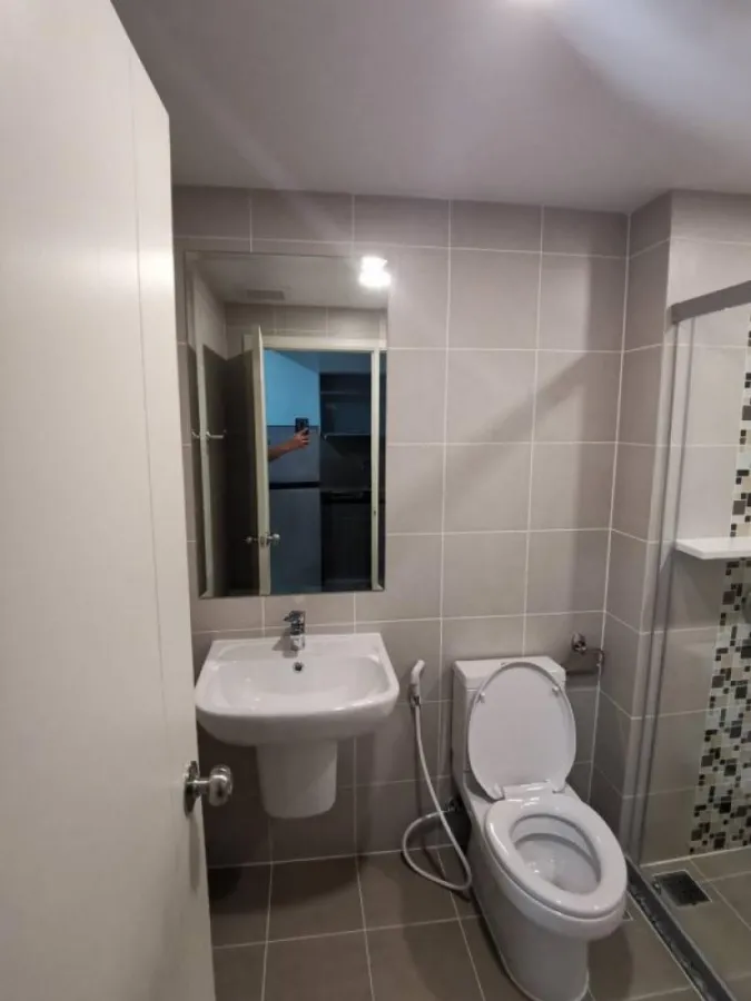 For rent Supalai Loft, Yaek Fai Chai Station, 8th floor, fully furnished and electrical appliances, book now.