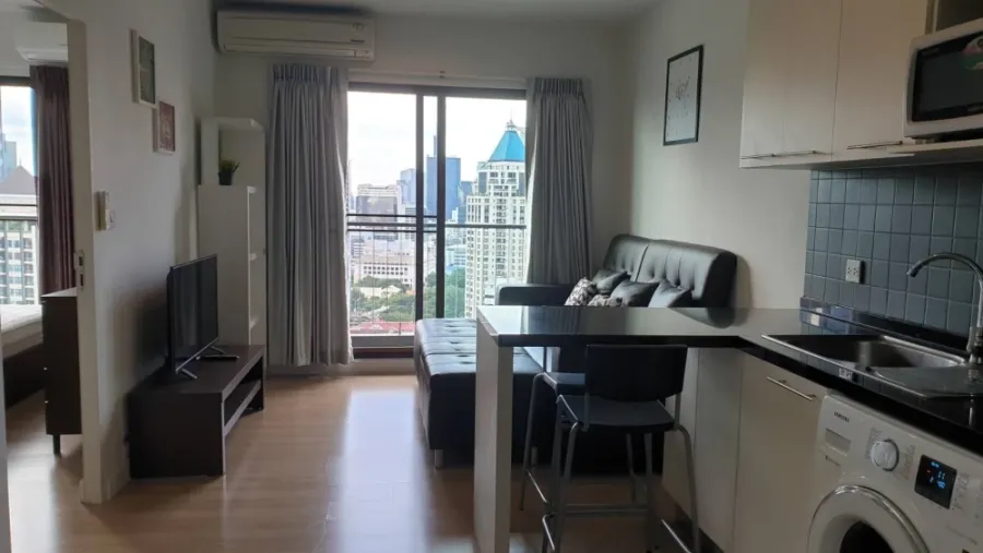For rent, The Seed Mingle Sathorn-Suanplu, 30th floor, open and airy view. Complete set of furniture, hurry and reserve now.