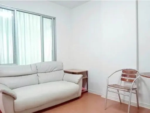 For rent, Lumpini Condo Town Rattanathibet, bright room, cheap price, complete electrical appliances If interested, hurry to reserve before it slips o