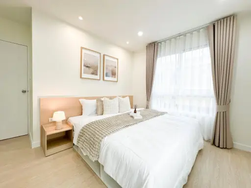 Selling a 2-bedroom, 2-bathroom corner unit at Premsiri Boutique Park. Private and stylishly decorated in a minimalist design. A very comfortable and