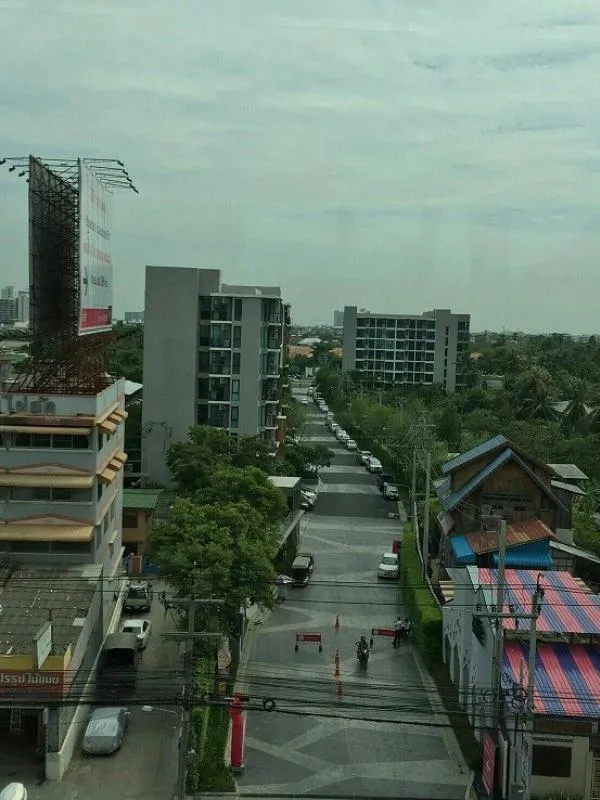 ขาย เซล รัตนาธิเบศร์ ห้องแต่งสวยหรู ดูดี น่าอยู่ ทิศตะวันตก วิวสูง โปร่งโล่ง เฟอร์ครบ