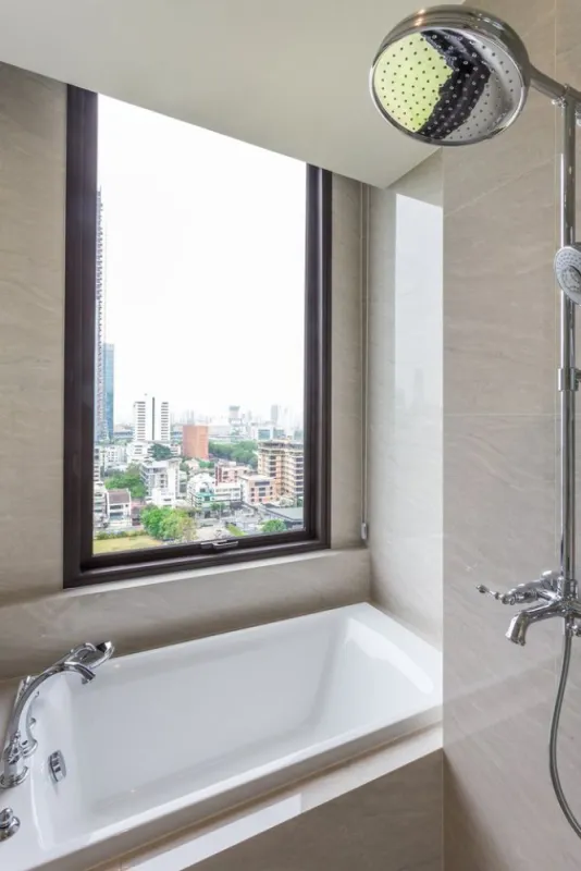 ให้เช่า คอนโด MUNIQ หลังสวน Superluxury condo ทิศใต้ ลมเย็นมาก วิวสวนลุม สวยสุดของโครงการ
