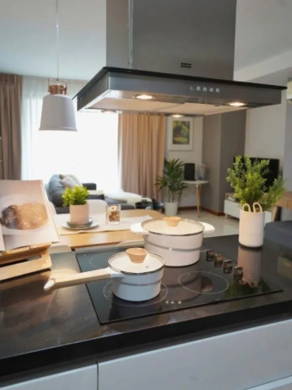 Rent / sale Le Cote Thonglor 8 rooms, very spacious, fully furnished, ready to move in.
