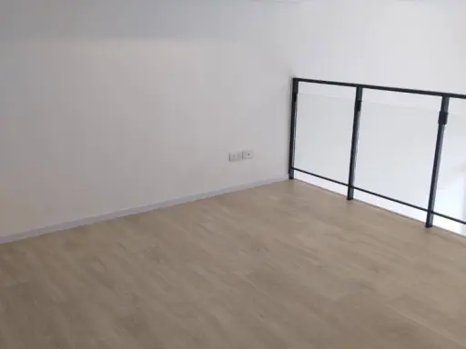 ขาย ให้เช่า แลนด์มาร์ค แอทเอ็มอาร์ทีเอ สเตชั่น ชั้น 24 ห้อง C2415 แบบ Paris blizz จองเลย ด่วนๆ images