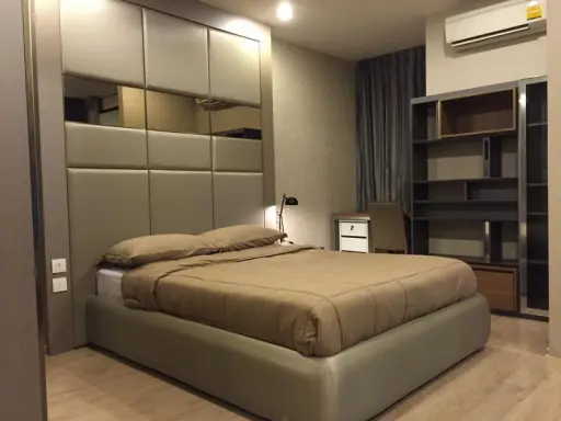 Beautifully decorated room with storage for everything, Ideo Q Chula Samyai, 1 bedroom for rent, new condition, ready to move in.