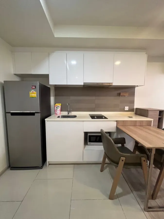 For rent: Maestro 03 Ratchada-Rama 9, beautiful room, ready to move in.