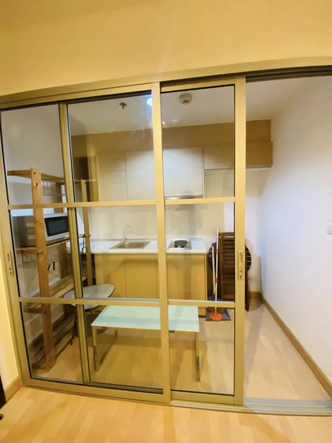 For rent: Rhythm Ratchada, 16th floor, great view facing the front of the condo, fully furnished, ready to move in.