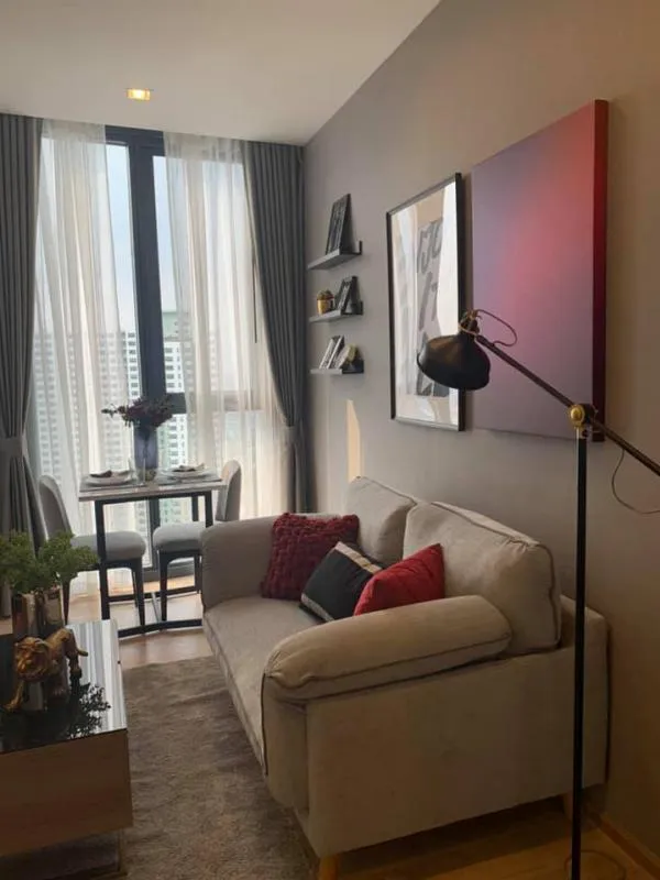 For rent The Line Pahol Pradipat, fully furnished, beautifully decorated room Don't miss out on this room!!