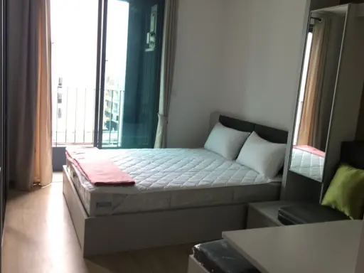 For rent,Ideo Q Chula Samyan, studio room with full set of electrical appliances If you don't book, you will regret it.