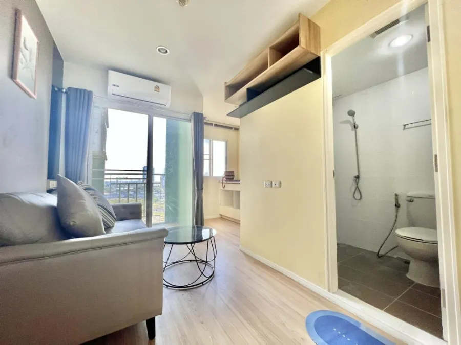 For sale, Lumpini Mega City Bangna, Building D, 15th floor, clear view, fully furnished room, livable, buy now, great value.