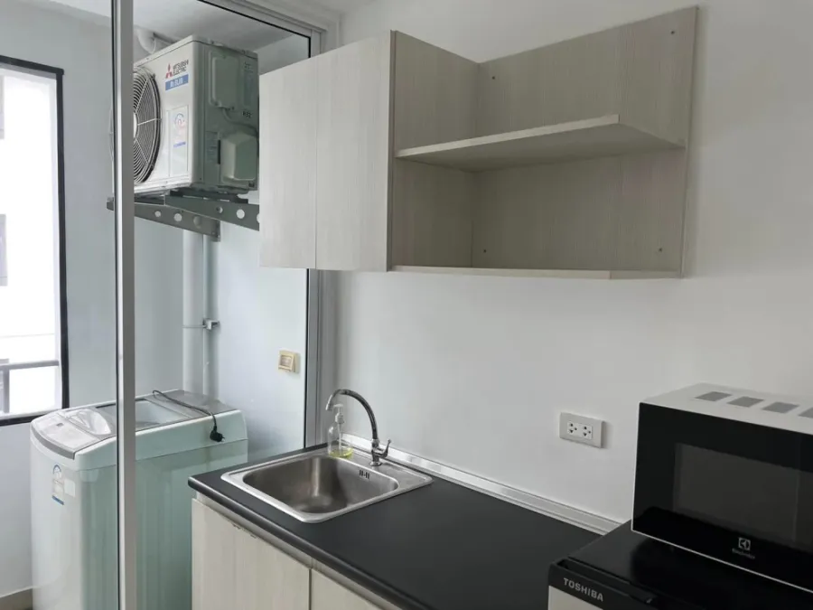 For rent, Plum Condo, Phahonyothin 89, 7th floor, spacious room, fully decorated, ready to move in, rent now, don't miss it.