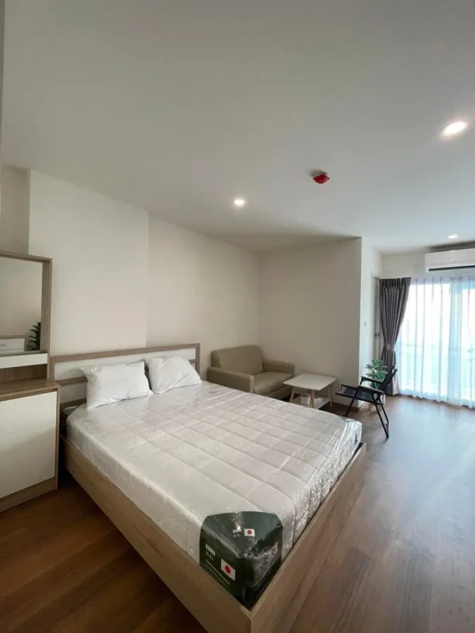 For rent: Lumpini Condo Town Ekachai 48. Nice room, fully furnished, affordable price. Book now before it's too late! +++