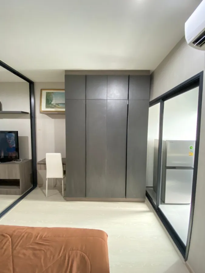 For rent, Ideo Thapra Interchange, the partition room is proportional. ready to move in You can't miss this price. Hurry up to reserve now.